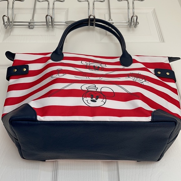 Disney Toes Bag - Picture 4 of 11